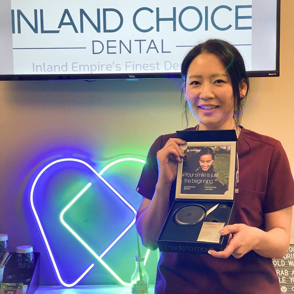 Image of Invisalign braces being offered at Inland Choice Dental in Riverside, California.