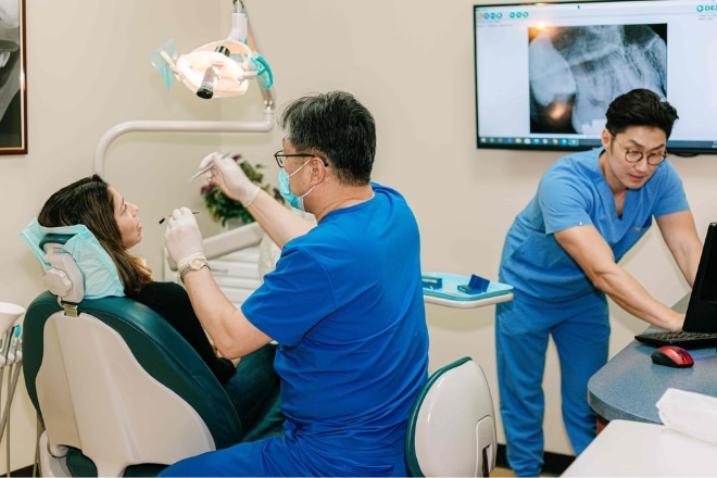 When Should You Call an Emergency Dentist in